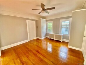 53 Madeleine Ave-Unit -1 in New Rochelle, NY - Building Photo - Building Photo