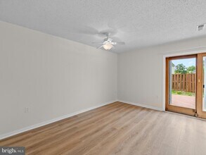 2178 Mager Dr in Herndon, VA - Building Photo - Building Photo