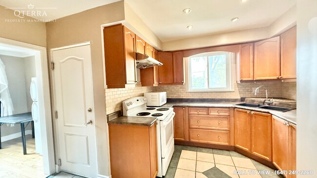 54 Kimbark Dr in Brampton, ON - Building Photo - Building Photo