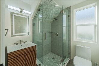 714 1/2 Chestnut Avenue Unit in Los Angeles, CA - Building Photo - Building Photo