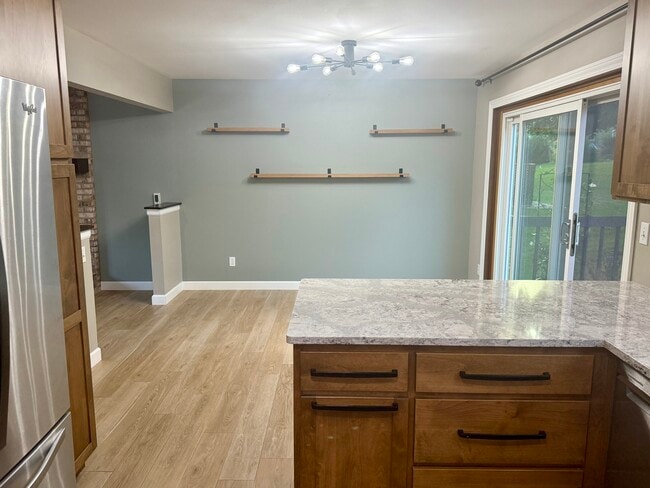 500 W Mohawk Trl in Deforest, WI - Building Photo - Building Photo