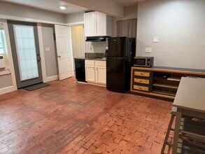 12609 Cowboy Ln, Unit Studio #1 in Foley, AL - Foto de edificio - Building Photo