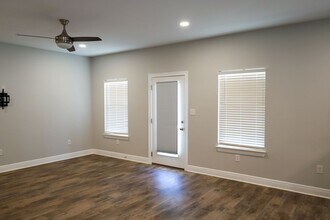 3220 Tuna Rd in Gautier, MS - Building Photo - Building Photo