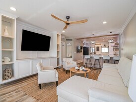 6175 S Mirror Lake Dr in Sebastian, FL - Building Photo