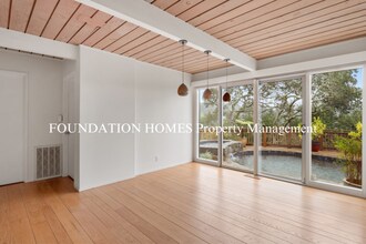 332 Ridgewood Ave in Mill Valley, CA - Building Photo - Building Photo