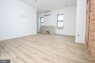 3945-49 Lancaster Ave in Philadelphia, PA - Building Photo - Building Photo