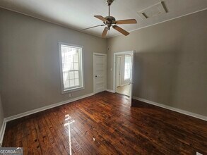 12 Boone Dr in Newnan, GA - Building Photo - Building Photo