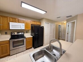 6105 Maggies Cir in Jacksonville, FL - Building Photo - Building Photo