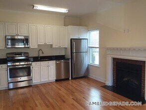 65 Langdon St, Unit 6 in Cambridge, MA - Building Photo - Building Photo