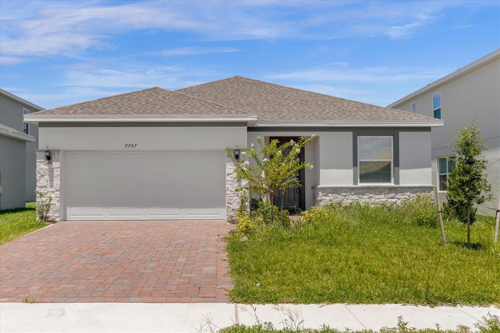 7707 Scicli Wy in Clermont, FL - Building Photo