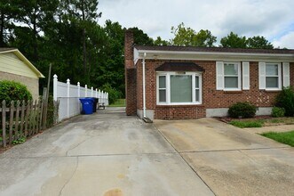 1434 Welcome Rd in Portsmouth, VA - Building Photo - Building Photo