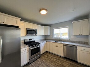 228 Ella St in Pittsburgh, PA - Building Photo - Building Photo