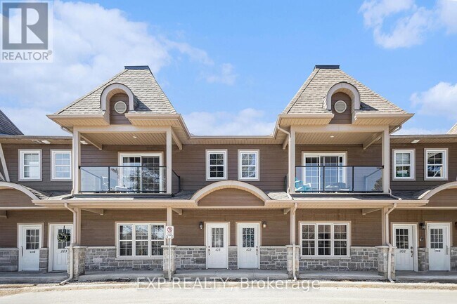 245-245 Equinox Dr
