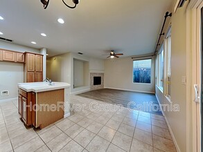 1863 Antares Ct in Folsom, CA - Building Photo - Building Photo