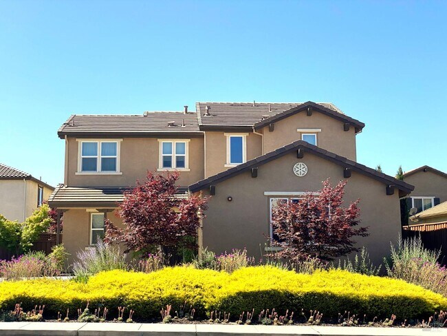 property at 873 Saratoga Dr