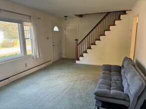 59 Orcutt Dr in Chester, VT - Building Photo - Building Photo