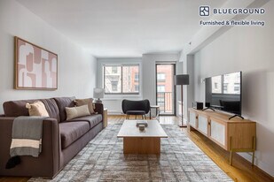 101 W 15th St, Unit FL5-ID1224 in New York, NY - Building Photo