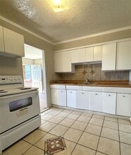 17 NW 25th St in Lawton, OK - Building Photo - Building Photo