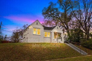 612 12th St W in Birmingham, AL - Building Photo