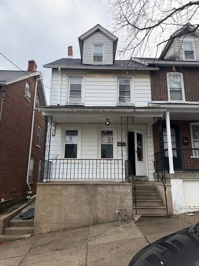 property at 526 Selfridge St