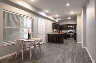 100 N 5th St in Wylie, TX - Foto de edificio - Building Photo