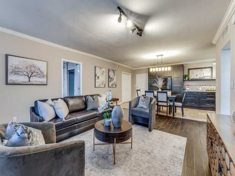 3701 Turtle Creek Blvd in Dallas, TX - Building Photo