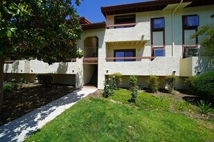 28015 Sarabande Ln in Santa Clarita, CA - Building Photo