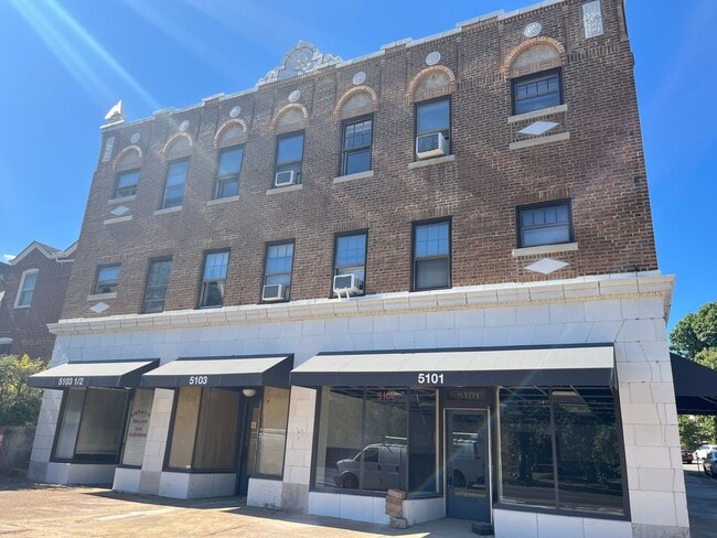 property at 4902 Itaska St