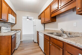 Boulder Creek Apartments in Jeffersontown, KY - Foto de edificio - Interior Photo