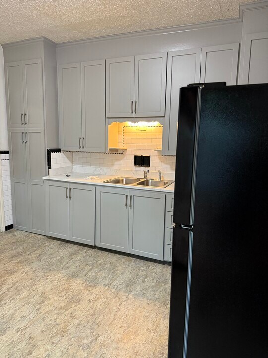 2 Arlington St in Rochester, NY - Building Photo