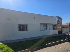 154 E Colden Ave, Unit 156 in Los Angeles, CA - Building Photo