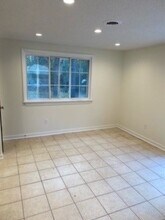 9010 Water Oak Ct in Richmond, VA - Building Photo - Building Photo