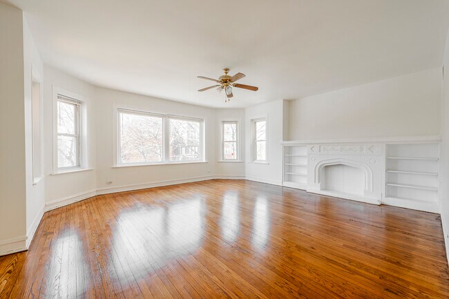 7831 S Kingston Ave in Chicago, IL - Building Photo - Building Photo