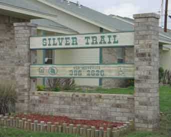 Silver Trail Apartments in Menard, TX - Building Photo