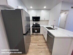 1309 W Mission Blvd in Ontario, CA - Building Photo - Building Photo