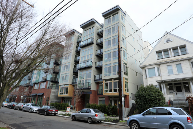 Lexicon in Seattle, WA - Foto de edificio - Building Photo