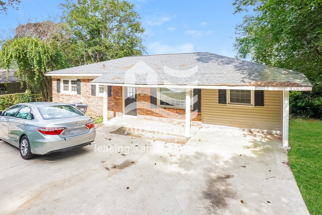 2430 Golden Camp Rd in Augusta, GA - Building Photo