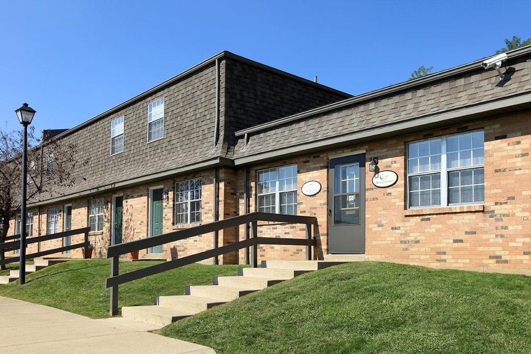 Chestnut Crossing in Coshocton, OH - Building Photo