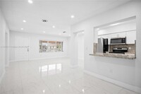 411 SW 34th Ave in Miami, FL - Building Photo - Building Photo