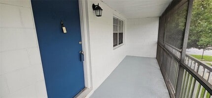 700 E Airport Blvd in Sanford, FL - Building Photo - Building Photo