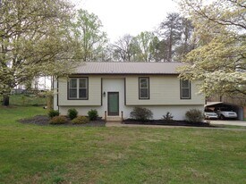 5048 Wrangler Dr in Winston-Salem, NC - Building Photo