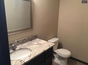 11122 E Fawn Grove St in Wichita, KS - Building Photo - Building Photo