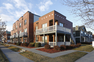 2701 Arapahoe St Apartments