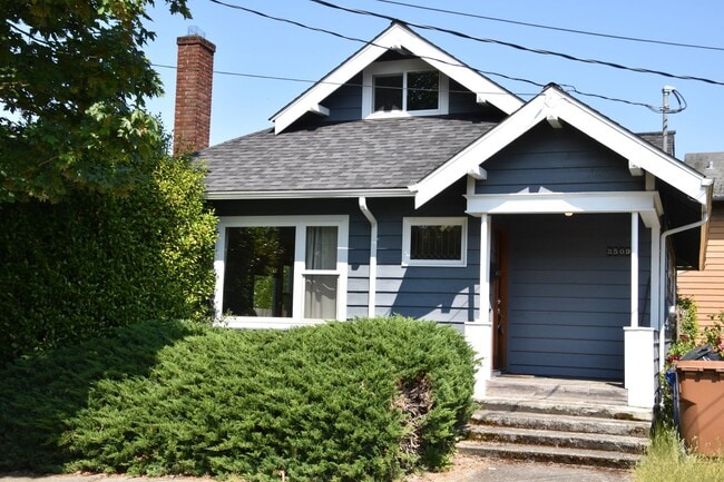 property at 2509 N Warner St