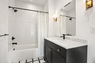 69 Krog St NE in Atlanta, GA - Building Photo - Building Photo