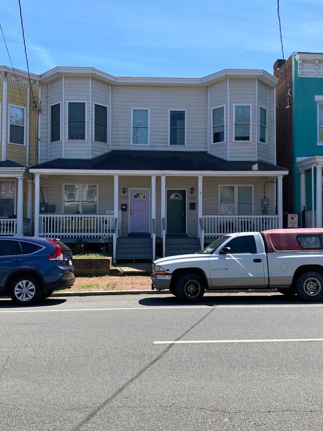 property at 1261 W Cary St