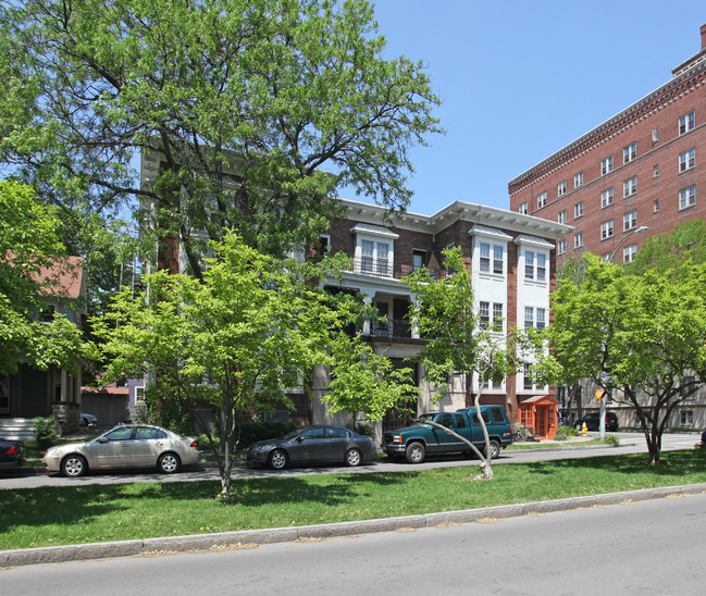 The Oxford in Rochester, NY - Building Photo - Building Photo