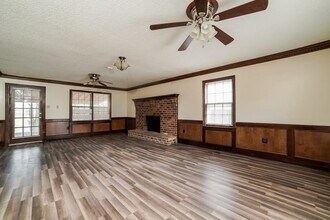 2834 Lanthorn Dr in Memphis, TN - Building Photo - Building Photo