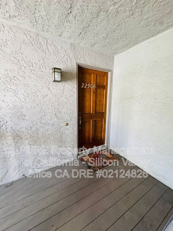 2290 Sun Glory Ln in San Jose, CA - Building Photo - Building Photo