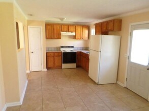 702 Springdale Dr in Enterprise, AL - Building Photo - Building Photo